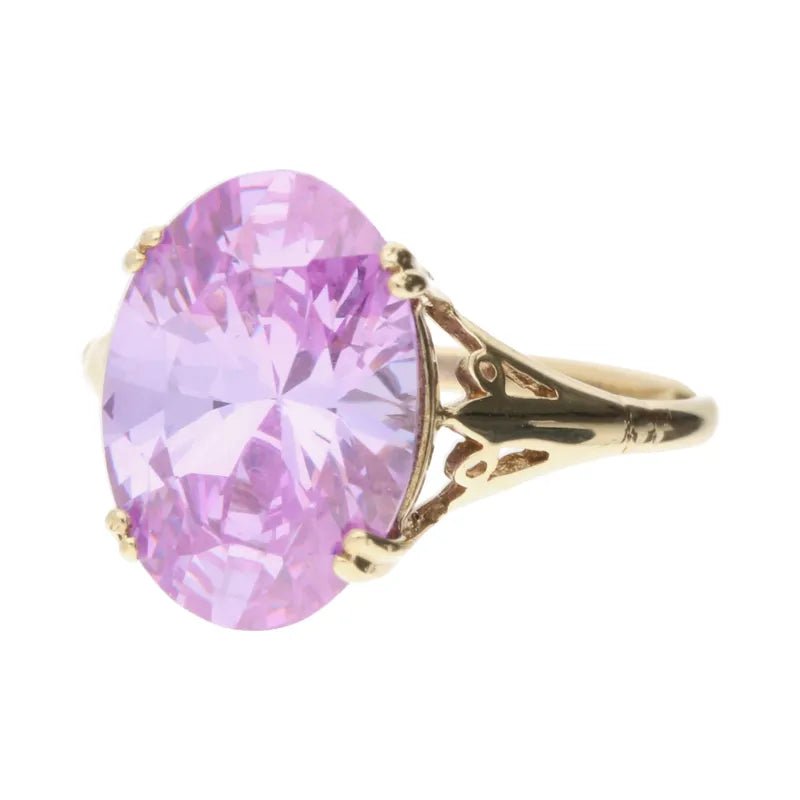 Classic Pre - Owned 9ct Yellow Gold Large Oval Mystic CZ Ring2026w35-9-1
