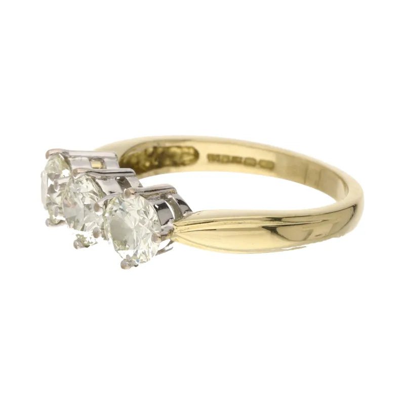 Dazzling Pre - Owned 18ct Yellow Gold Diamond Trilogy Ring 1.50ct2026W38-28-1