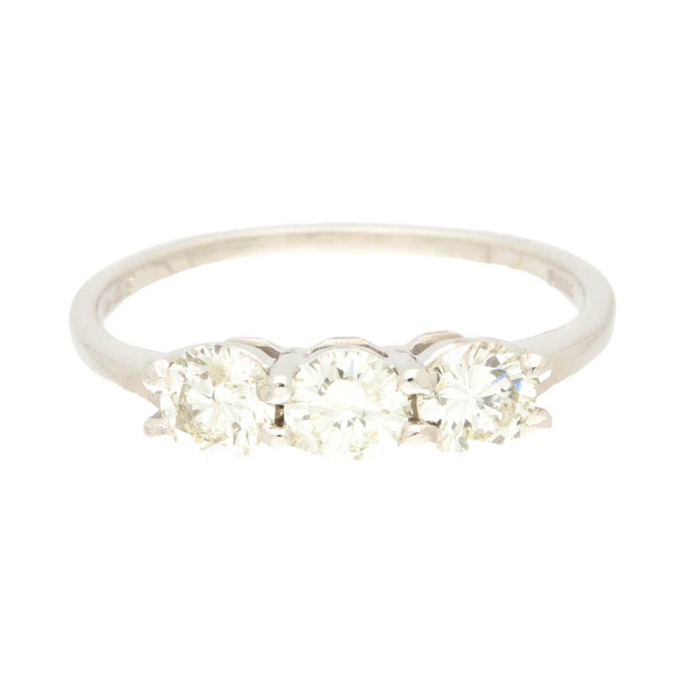 Pre-Owned Platinum Round Cut 1.05ct Diamond Trilogy Ring image 0