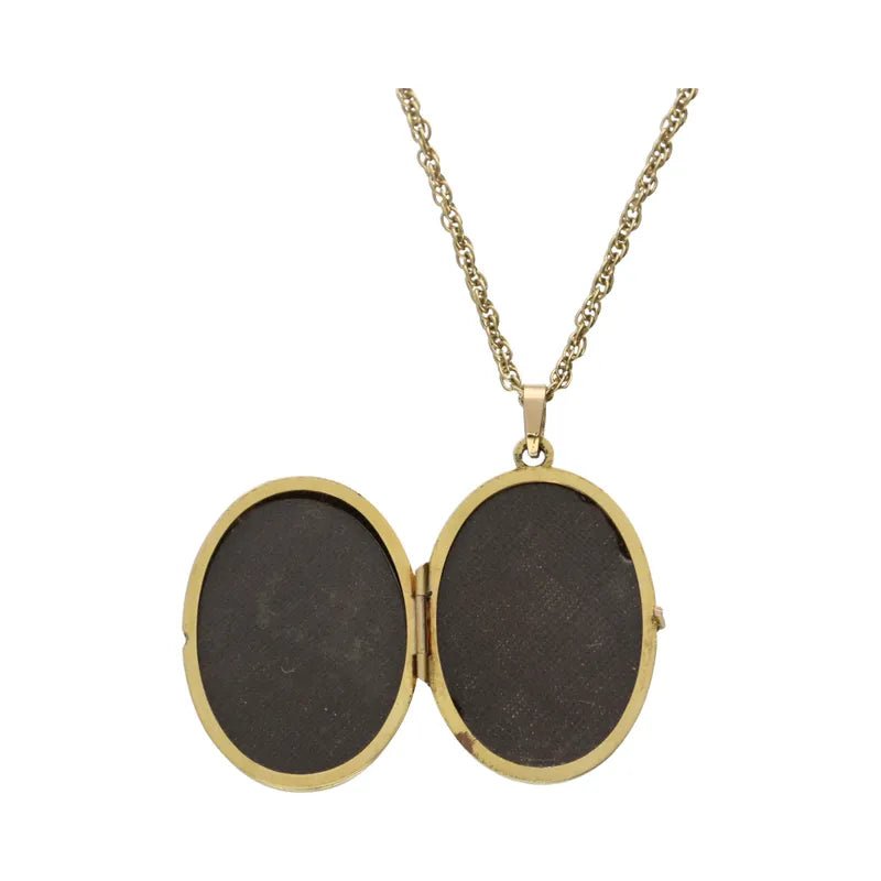 Eye - Catching Pre - Owned 9ct Yellow Gold Locket and Chain2026W38-17-10