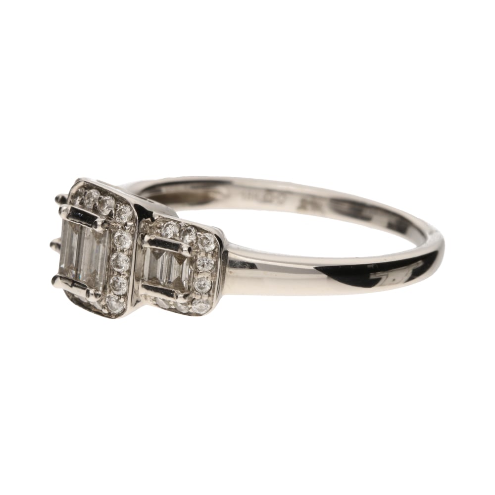 Pre-Owned 18ct White Gold Baguette &amp; Round Cut Triple Diamond Cluster Ring image 0