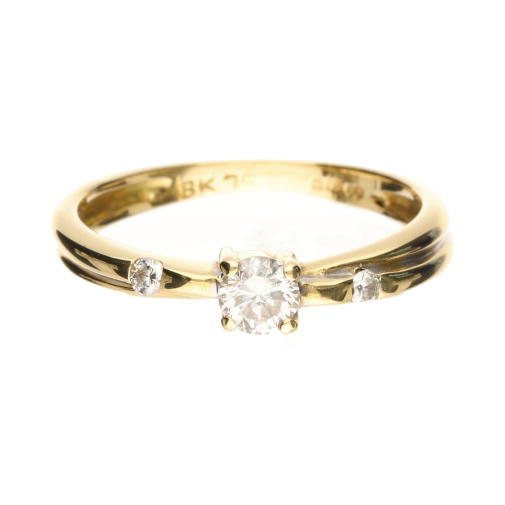 Pre-Owned 18ct Yellow Gold Diamond Ring 2.34g image 0