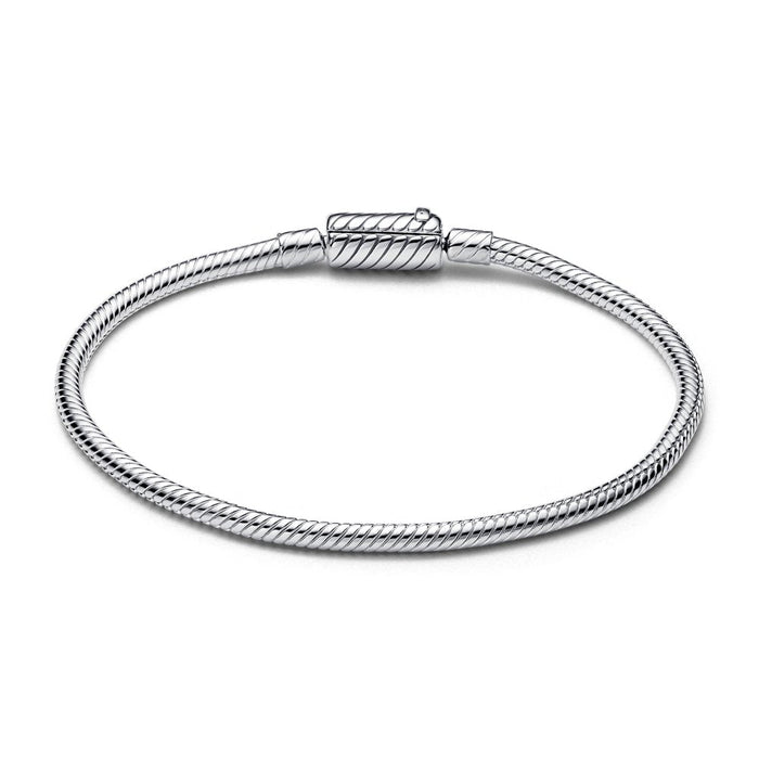 Pandora Bracelets UK | Free Delivery | David Christopher Jewellers
