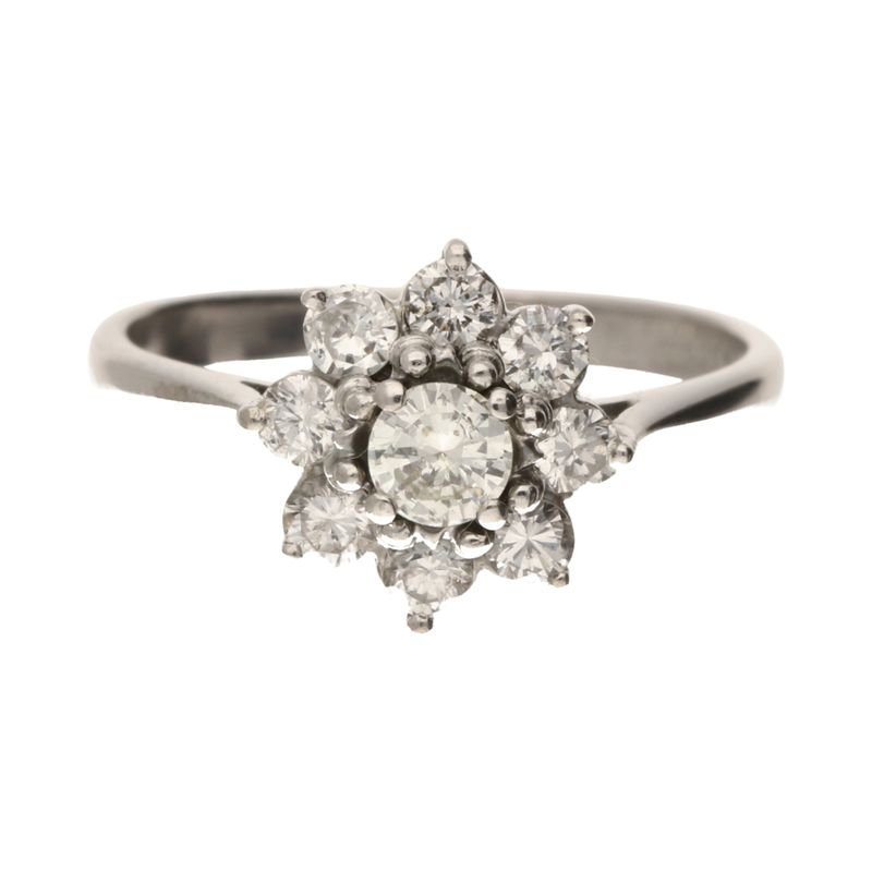 Pre - Owned 18ct White Gold Diamond Flower Cluster Ring276235