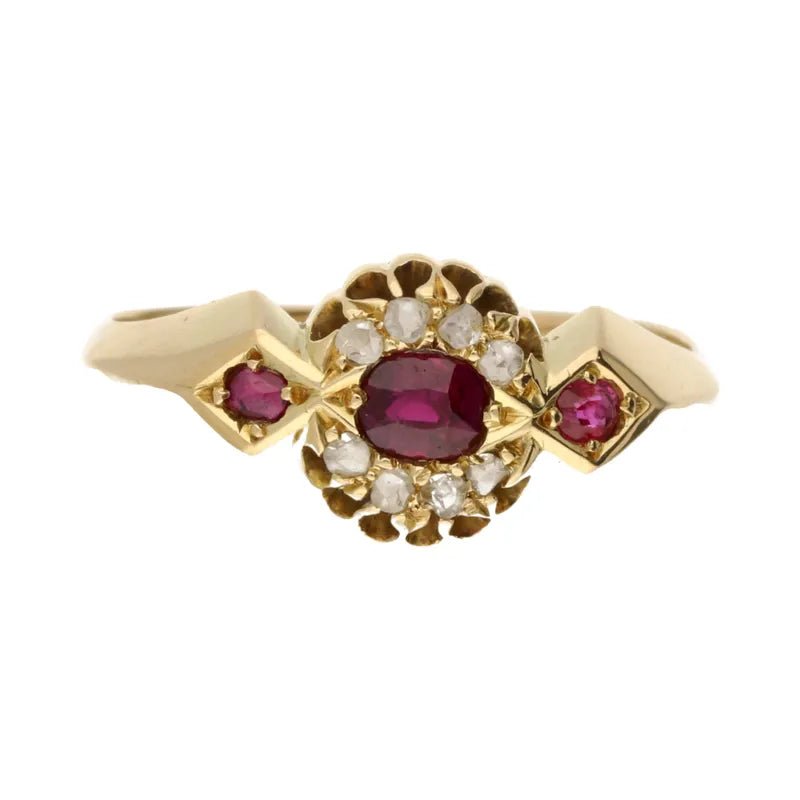 Pre - Owned 18ct Yellow Gold Vintage Old Cut Ruby & Diamond Cluster Ring2026W30-9-1