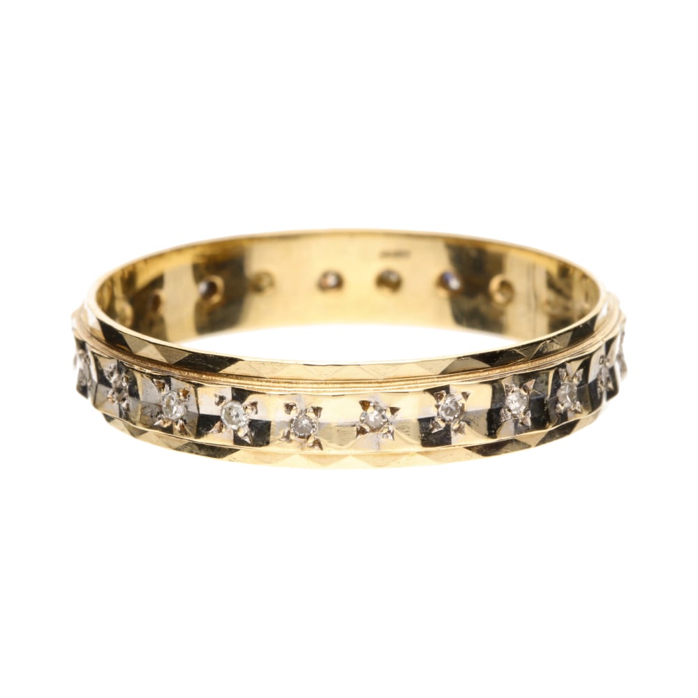 Pre - Owned 9ct Yellow &amp; White Gold Diamond Set Ring