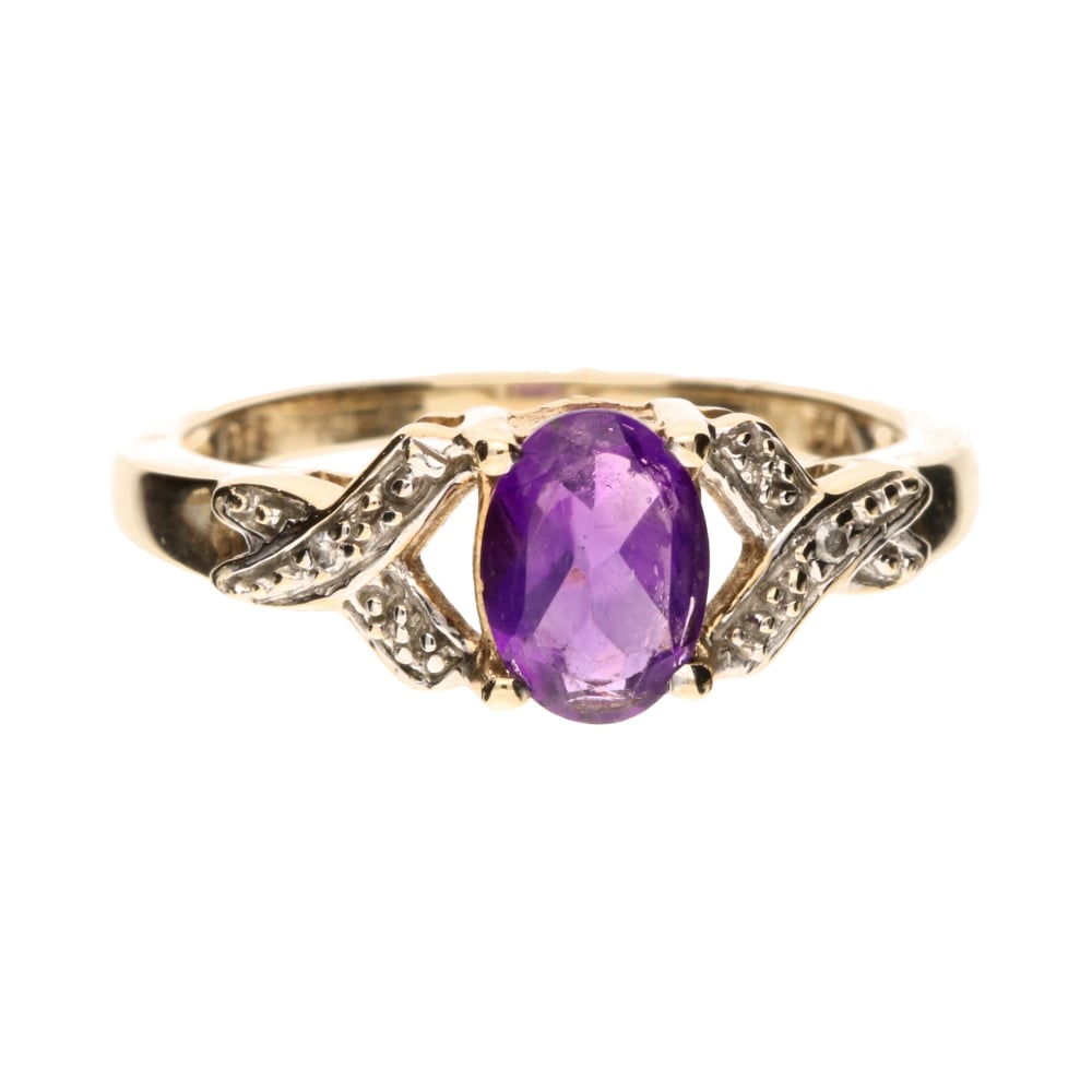 Pre - Owned 9ct Yellow Gold Amethyst & Diamond Set Swirl Ring