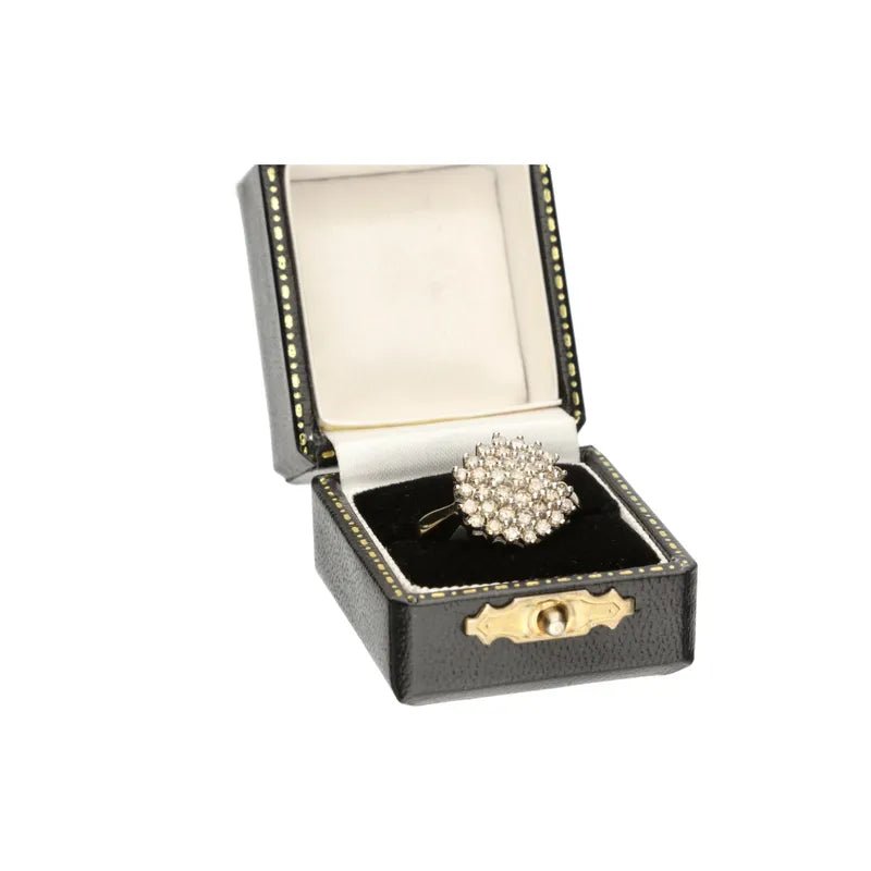 Pre - Owned 9ct Yellow Gold Diamond Cluster Ring249557