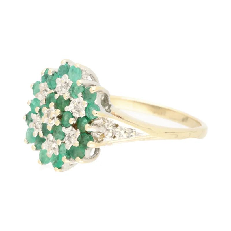 Pre - Owned 9ct Yellow Gold Emerald & Diamond Cluster Ring2025W26-1-6