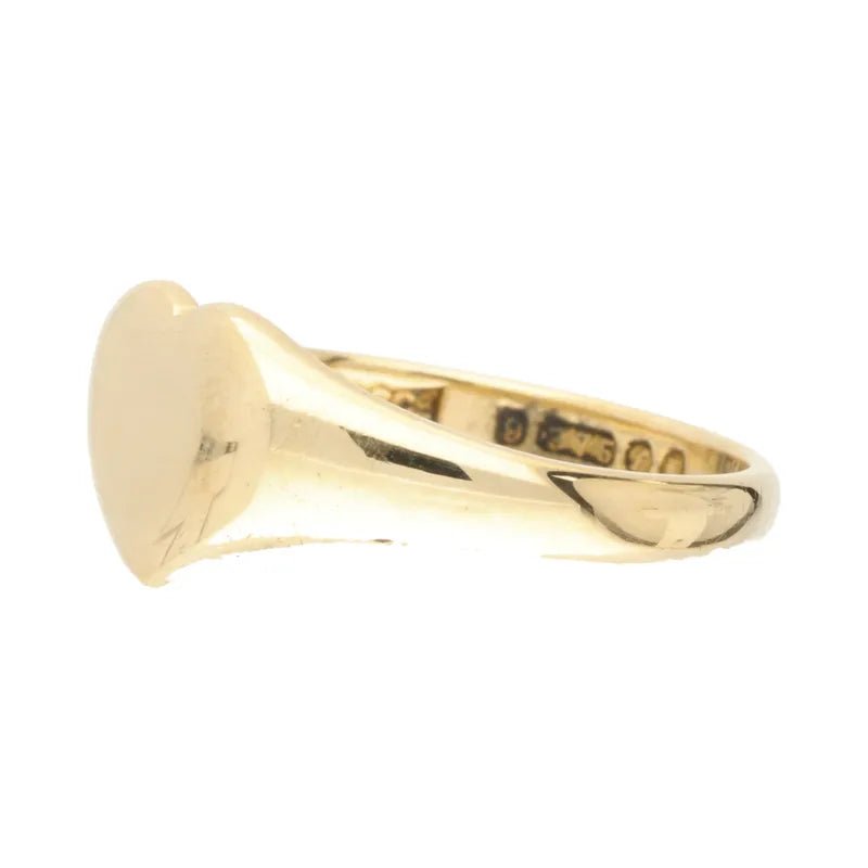 Pre - Owned 9ct Yellow Gold Heart Signet Ring2026W34-10-1