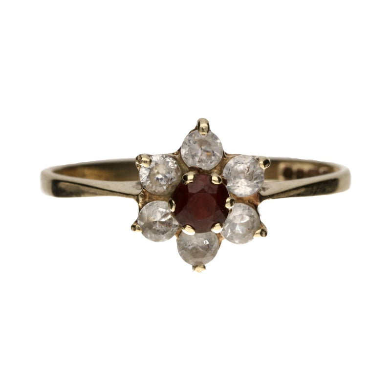 Pre - Owned 9ct Yellow Gold Red/Clear CZ Flower Cluster Ring
