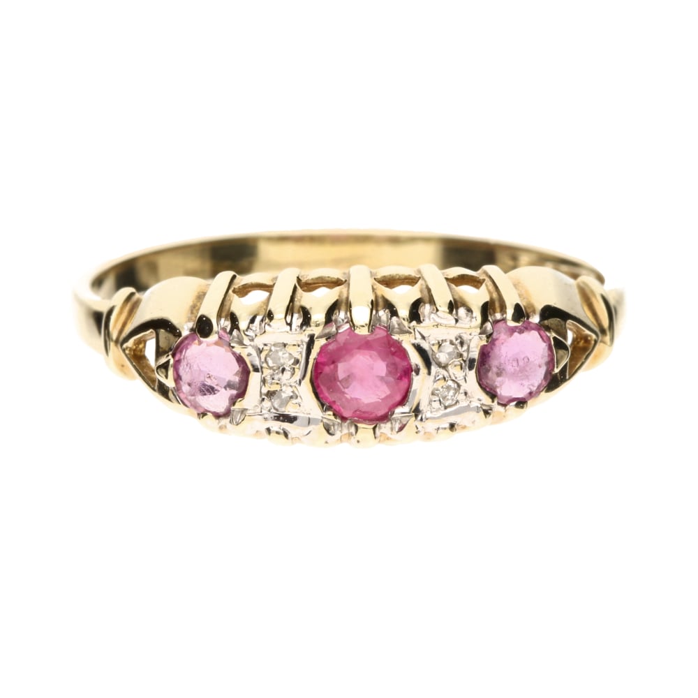 Pre - Owned 9ct Yellow Gold Ruby & Diamond Carved Head Ring.