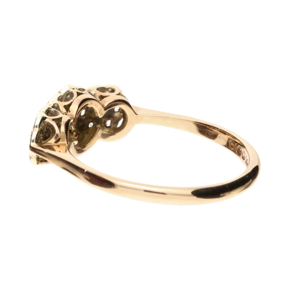 Pre - Owned 9ct Yellow Gold Vintage Diamond Cluster Ring