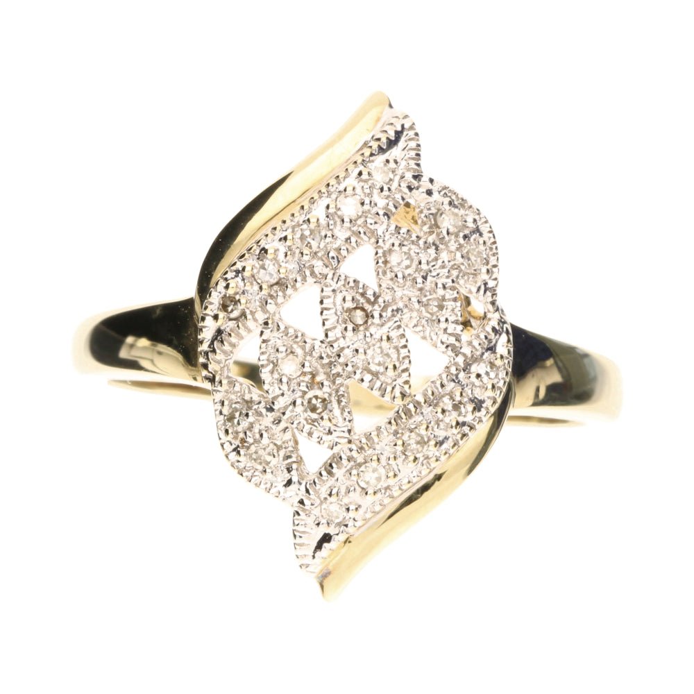 Pre - Owned 9ct Yellow Gold Vintage Openset Diamond Cluster Ring