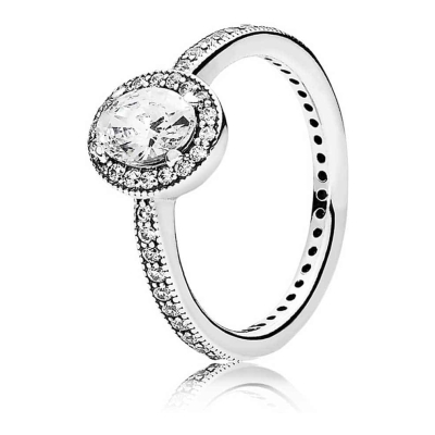 PANDORA Oval Sparkle Halo Ring