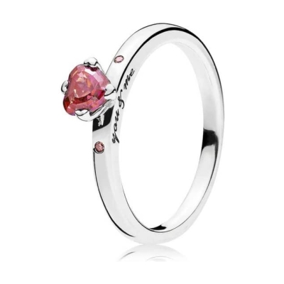 PANDORA Sparkling Red Heart Ring