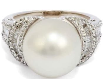 Pearl diamond 18ct white gold ring
