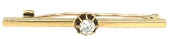 Diamond bar brooch 18ct yellow gold