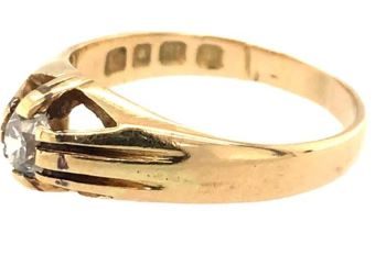 Solitaire diamond 18ct yellow gold belcher ring