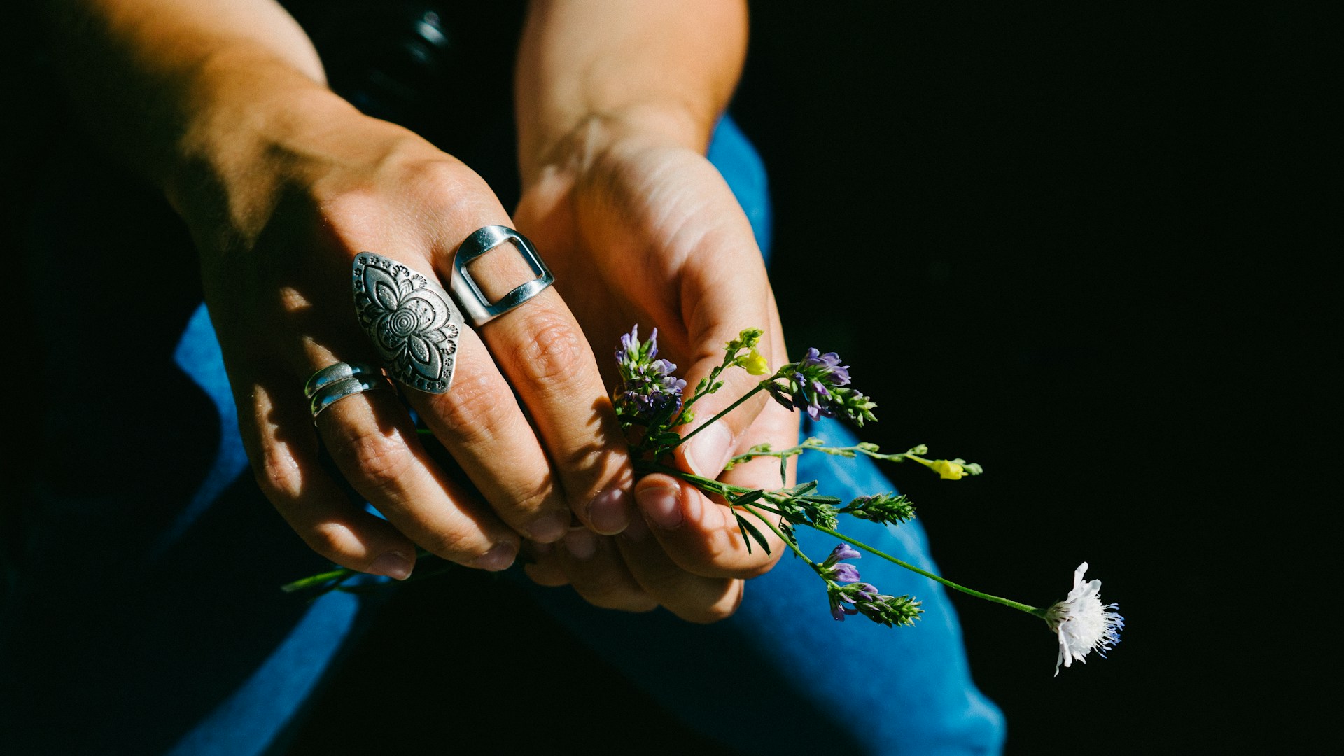 secondhand jewellery