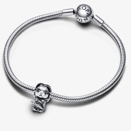 793137C01 Pandora Game of thrones jon snow charm with Pandora Moments bracelet